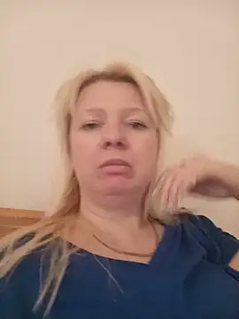 Snapshot of Lauri_scherri chatting on July 24, 2026, 8:27 pm Lauri scherri online show from July 24, 2026, 8:27 pm