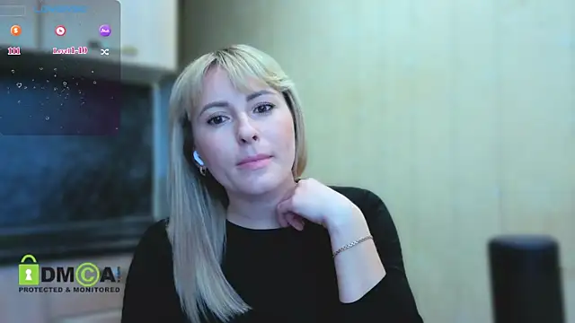 Snapshot of Smoorodinkaa chatting on April 30, 2026, 7:37 am Smoorodinkaa online show from April 30, 2026, 7:37 am