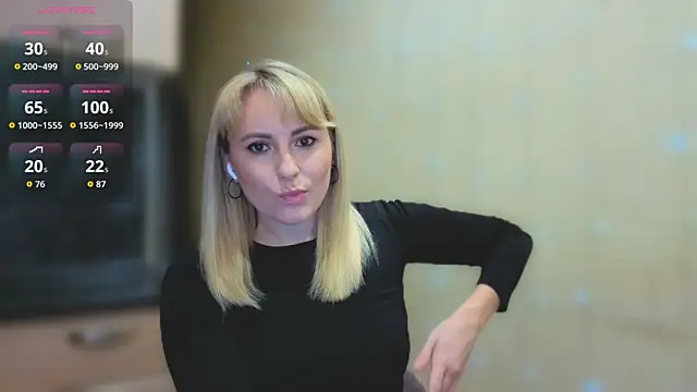 Snapshot of Smoorodinkaa chatting on December 1, 2025, 8:10 pm Smoorodinkaa online show from December 1, 2025, 8:10 pm