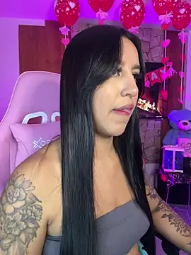 Snapshot of Tamara_Roberts1 chatting on February 16, 2025, 3:26 am Tamara Roberts1 online show from February 16, 2025, 3:26 am