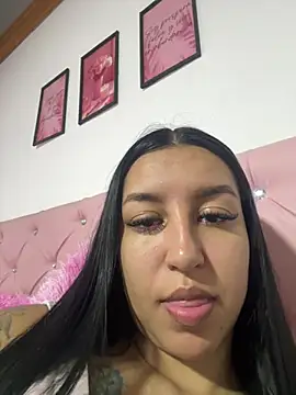 Snapshot of Tamara_Roberts1 chatting on February 27, 2025, 1:30 am Tamara Roberts1 online show from February 27, 2025, 1:30 am