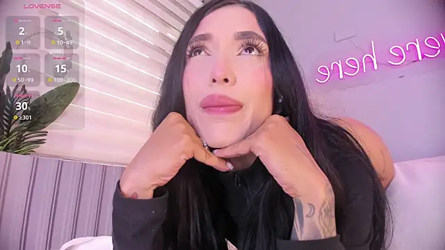 stephanymonroe online show from June 15, 2026, 5:34 pm