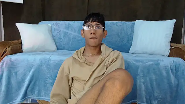 Snapshot of Nick_Collins18 chatting on November 3, 2025, 11:30 pm Nick Collins18 online show from November 3, 2025, 11:30 pm