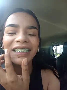 Snapshot of Sahana_Ashiika chatting on June 24, 2026, 2:37 pm Sahana Ashiika online show from June 24, 2026, 2:37 pm