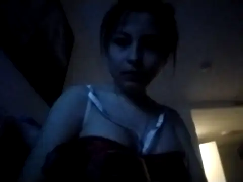 Florita2442 online show from October 25, 2025, 2:44 am