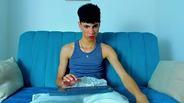 NeoRaptis online show from March 5, 2025, 9:26 pm