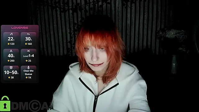 Snapshot of Little_Chips chatting on October 29, 2025, 5:23 pm Little Chips online show from October 29, 2025, 5:23 pm