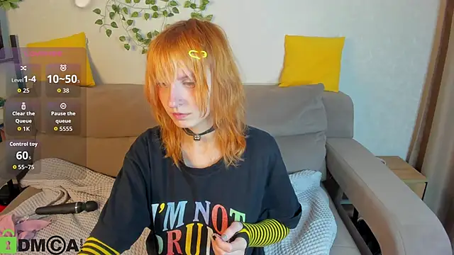 Snapshot of Little_Chips chatting on November 29, 2025, 5:24 pm Little Chips online show from November 29, 2025, 5:24 pm