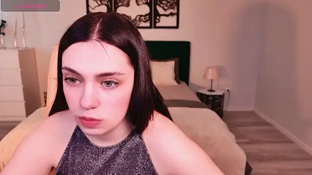 DaniellaLovely online show from March 14, 2026, 10:54 am