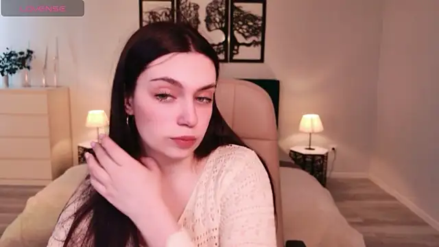 DaniellaLovely online show from March 15, 2026, 11:06 am