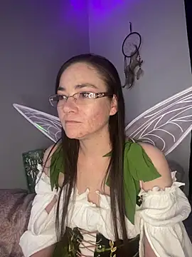 Snapshot of Cutebitch@xh chatting on April 24, 2026, 2:02 am Cutebitchxh online show from April 24, 2026, 2:02 am