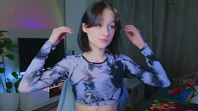 MaryRace online show from October 19, 2025, 12:08 pm