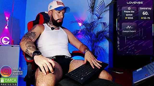 Diilanhott online show from June 23, 2026, 9:57 pm