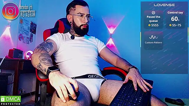 Diilanhott online show from May 7, 2026, 10:57 pm