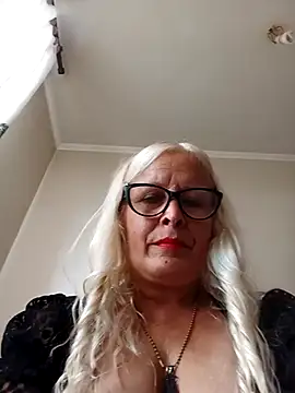 Snapshot of Rousmk1 chatting on March 22, 2025, 7:42 pm Rousmk1 online show from March 22, 2025, 7:42 pm