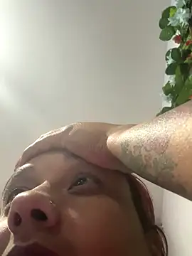 Snapshot of Cafeziitha02 chatting on October 23, 2025, 5:28 am Cafeziitha02 online show from October 23, 2025, 5:28 am