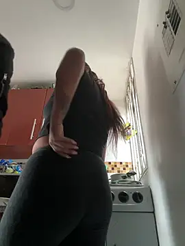 Cafeziitha02 online show from February 7, 2026, 9:34 pm