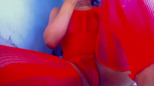 Ts veryhot online show from June 15, 2026, 1:00 pm