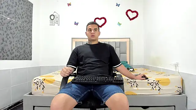 Snapshot of simookeler chatting on October 21, 2025, 3:06 am simookeler online show from October 21, 2025, 3:06 am