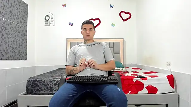 Snapshot of simookeler chatting on October 28, 2025, 5:34 pm simookeler online show from October 28, 2025, 5:34 pm