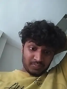 Snapshot of heartless__95 chatting on April 11, 2026, 5:15 am heartless 95 online show from April 11, 2026, 5:15 am