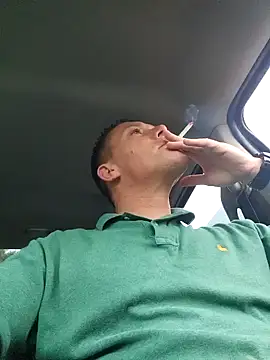 Snapshot of Bigtater1999 chatting on October 8, 2025, 11:34 am Bigtater1999 online show from October 8, 2025, 11:34 am