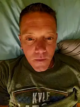 Bigtater1999 online show from March 3, 2025, 4:00 am