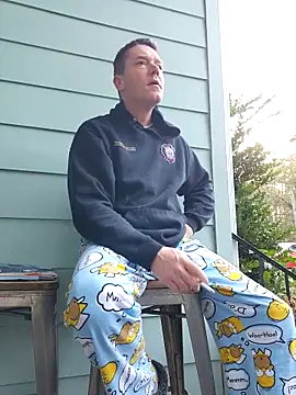 Snapshot of Bigtater1999 chatting on November 16, 2025, 1:16 pm Bigtater1999 online show from November 16, 2025, 1:16 pm