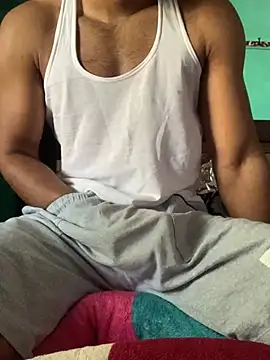 Snapshot of Vampire_xoxo chatting on January 20, 2025, 7:25 am Vampire xoxo online show from January 20, 2025, 7:25 am