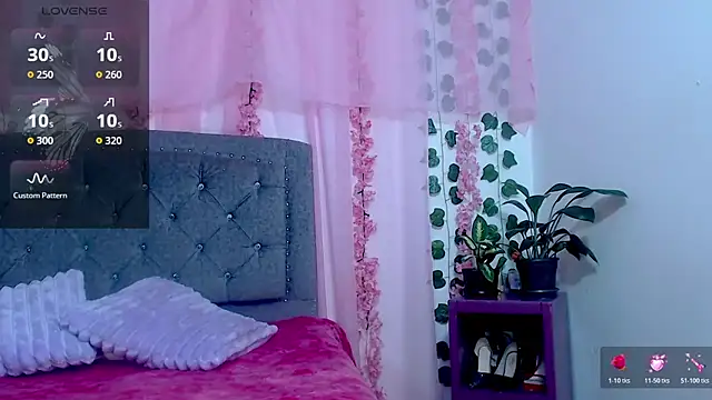 Snapshot of Zara47sweet chatting on July 9, 2026, 2:12 am Zara47sweet online show from July 9, 2026, 2:12 am