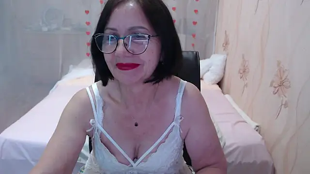 OlgaHottie online show from October 2, 2025, 11:08 pm