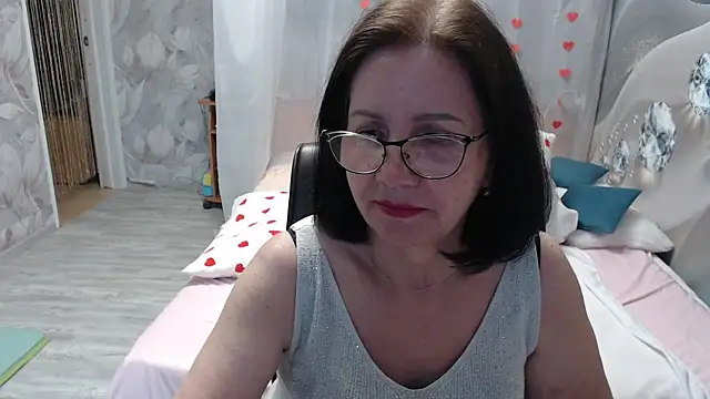 Snapshot of OlgaHottie chatting on June 5, 2026, 11:32 pm OlgaHottie online show from June 5, 2026, 11:32 pm