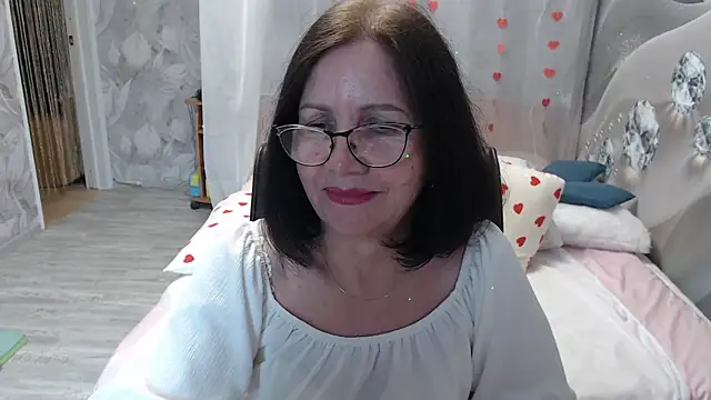 Snapshot of OlgaHottie chatting on June 8, 2026, 1:28 am OlgaHottie online show from June 8, 2026, 1:28 am