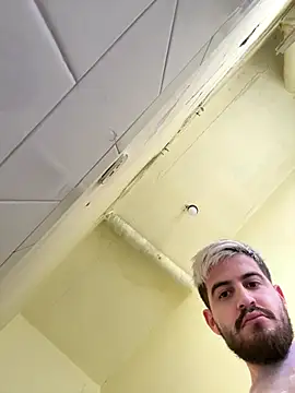 Snapshot of ExMonki_13_ chatting on October 5, 2025, 11:12 am ExMonki 13  online show from October 5, 2025, 11:12 am