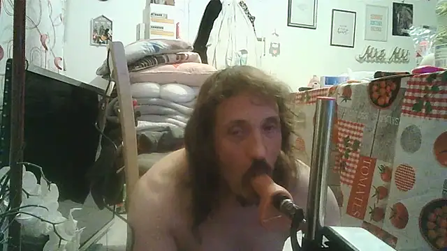 Snapshot of cyril020202 chatting on October 11, 2025, 8:54 pm cyril020202 online show from October 11, 2025, 8:54 pm