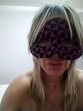 porcedda38 online show from January 20, 2025, 11:24 am