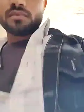 Snapshot of Jishm_ki_bhookh chatting on February 6, 2025, 9:28 pm Jishm ki bhookh online show from February 6, 2025, 9:28 pm