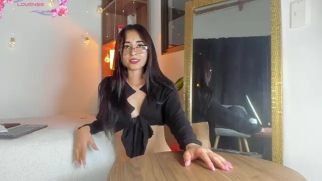 angelinepossy online show from February 17, 2025, 2:42 am
