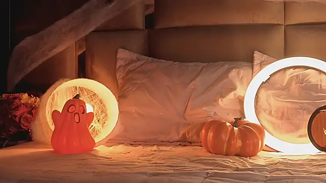 Snapshot of angelinepossy chatting on October 18, 2025, 9:06 pm angelinepossy online show from October 18, 2025, 9:06 pm