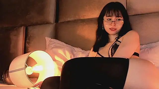 Snapshot of angelinepossy chatting on November 30, 2025, 9:48 pm angelinepossy online show from November 30, 2025, 9:48 pm