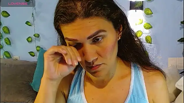 Snapshot of venus_swet_ chatting on April 24, 2026, 12:34 am venus swet online show from April 24, 2026, 12:34 am