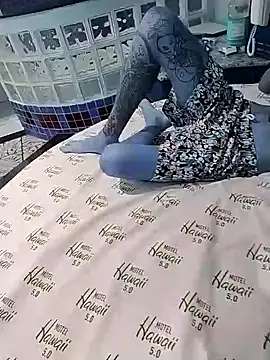 fehesan22 online show from December 6, 2024, 1:24 am