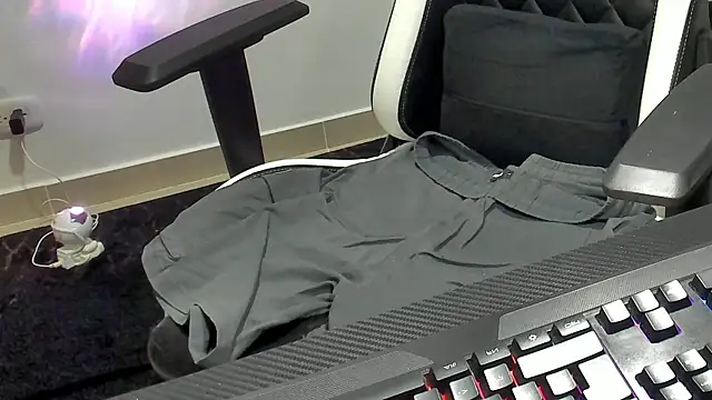 Snapshot of stebankechima chatting on November 23, 2025, 4:55 am stebankechima online show from November 23, 2025, 4:55 am