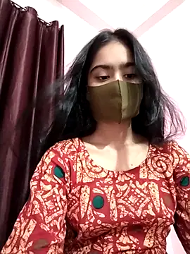 Snapshot of Arisha- chatting on November 3, 2025, 1:37 pm Arisha- online show from November 3, 2025, 1:37 pm