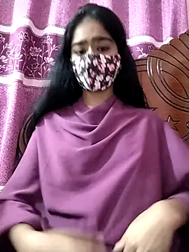 Snapshot of Arisha- chatting on October 13, 2025, 2:51 pm Arisha- online show from October 13, 2025, 2:51 pm