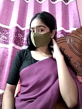 Snapshot of Arisha- chatting on October 16, 2025, 1:30 pm Arisha- online show from October 16, 2025, 1:30 pm