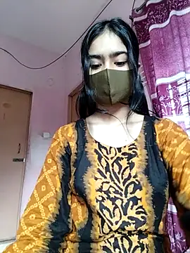 Snapshot of Arisha- chatting on November 5, 2025, 4:04 am Arisha- online show from November 5, 2025, 4:04 am