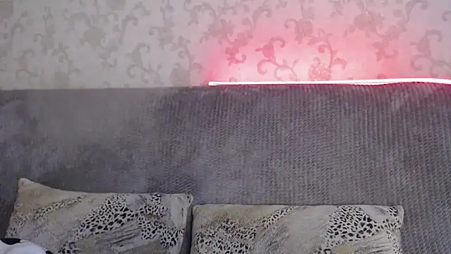 Snapshot of EnigmaSee chatting on March 13, 2026, 1:10 am EnigmaSee online show from March 13, 2026, 1:10 am