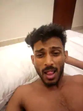 JOHN LEE DEREK online show from March 17, 2026, 1:58 pm