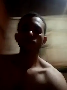 Snapshot of jhonmenas14 chatting on December 18, 2025, 1:11 am jhonmenas14 online show from December 18, 2025, 1:11 am